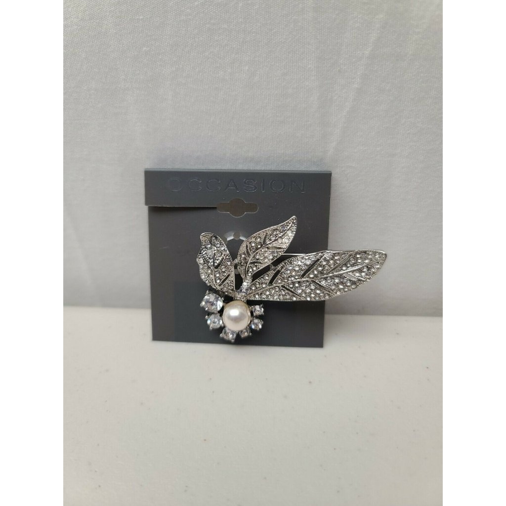 Occasion Silver Jeweled Leaf Brooch